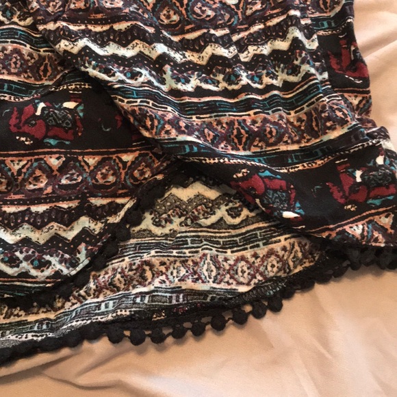 ♥️ Patterned Shorts - Picture 3 of 5